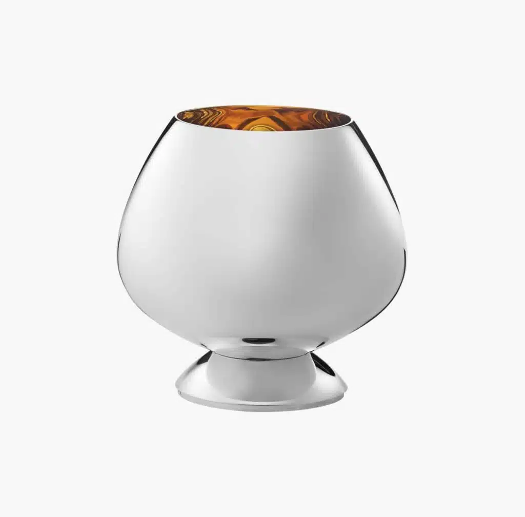 Timbale à cognac posée sur son socle