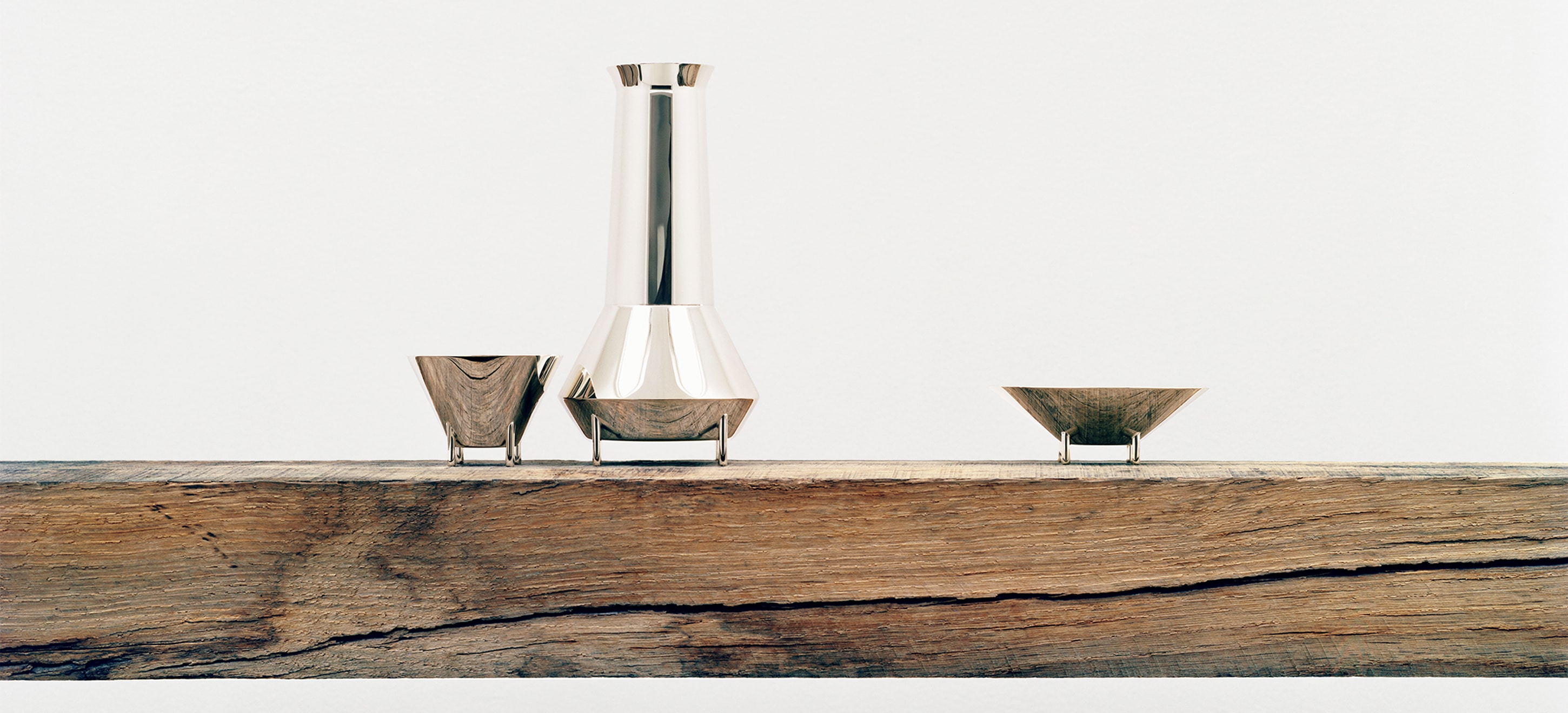 2 verres et une carafe de la collection Kanmi, ré